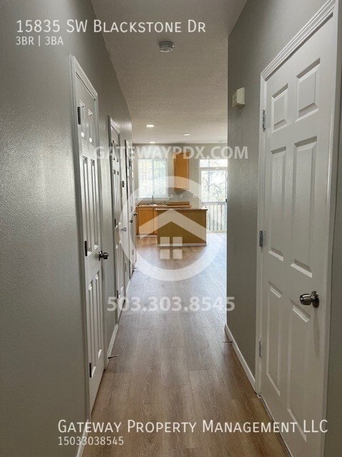 Photo - 15835 SW Blackstone Dr