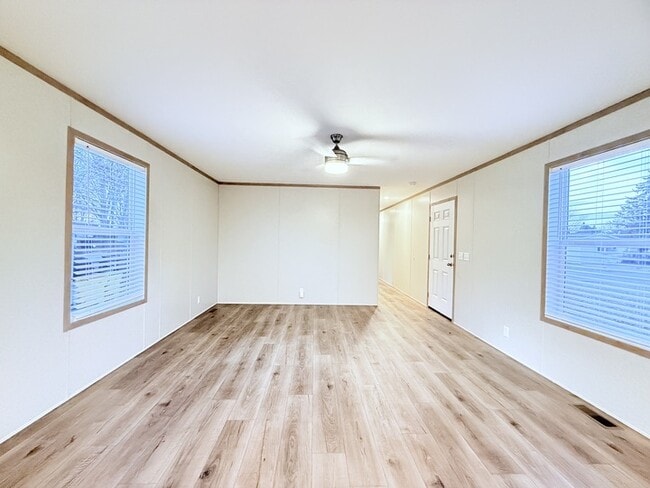 Photo - 29752 Jamestown Dr