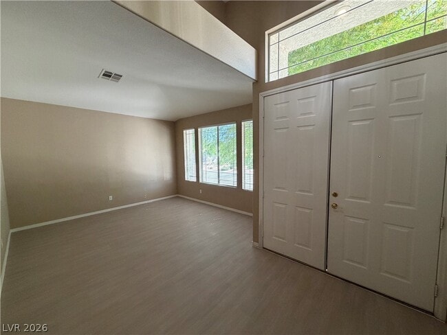 Photo - 1113 Heaton Ave