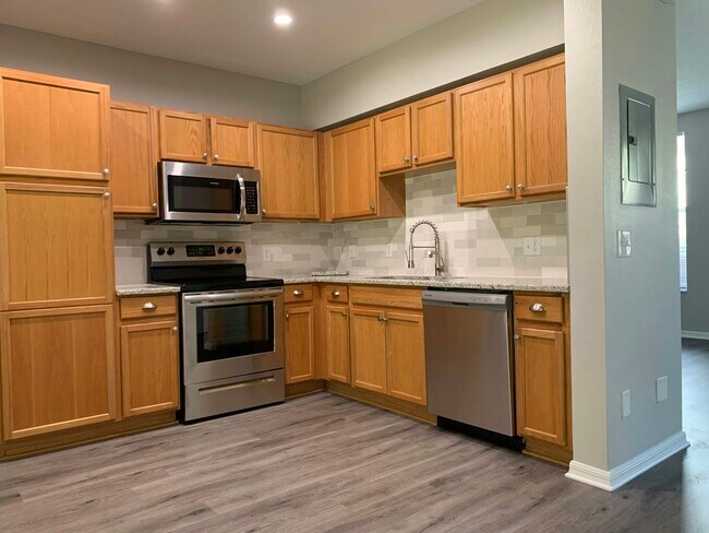 Photo - 30206 Swinford Ln