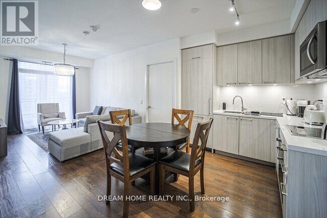 Photo - 1 Grandview Ave Unité 2302