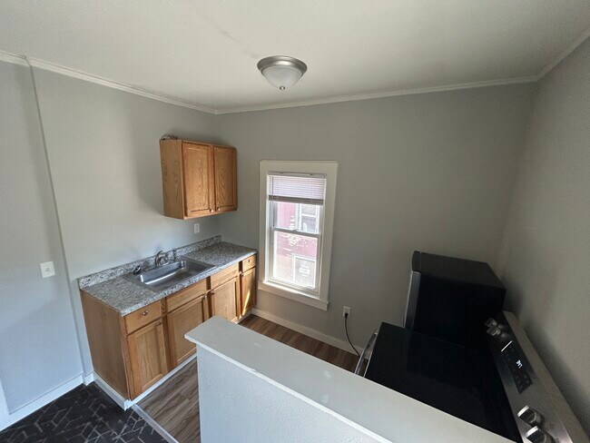 Photo - 702 S Duluth Ave Unidad 2