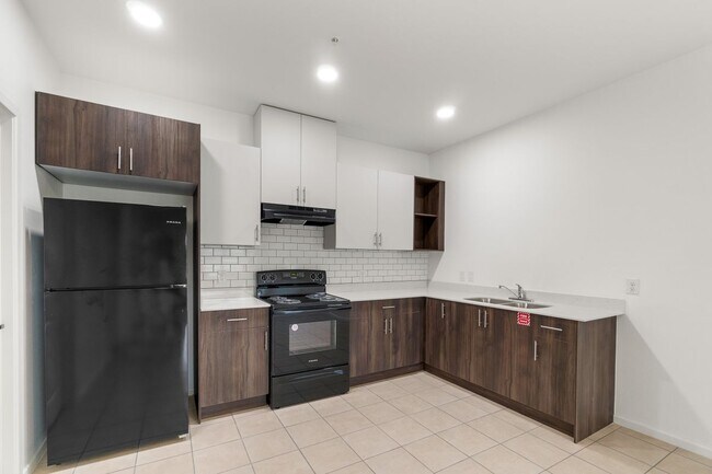 Photo - 418 N Third Street, 4