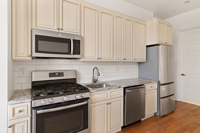 Photo - 1305 Greene Ave