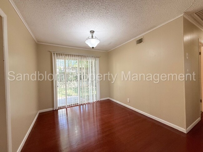 Photo - For Lease | Tulsa | Available Now!