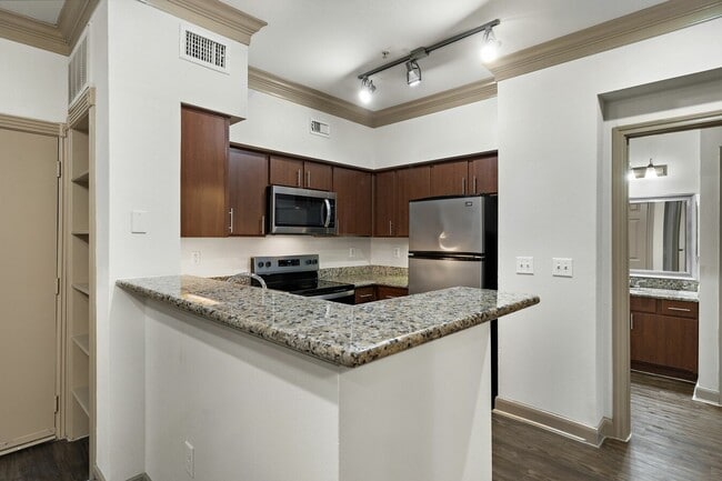 Photo - Move In Easy — $0 Deposit! Unit RAEE2