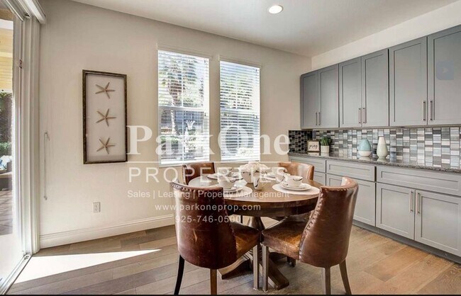 Photo - Stunning Montecito Home with Lime Ridge Trail Access