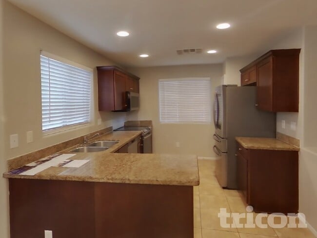 Photo - 25760 W Valley View Dr