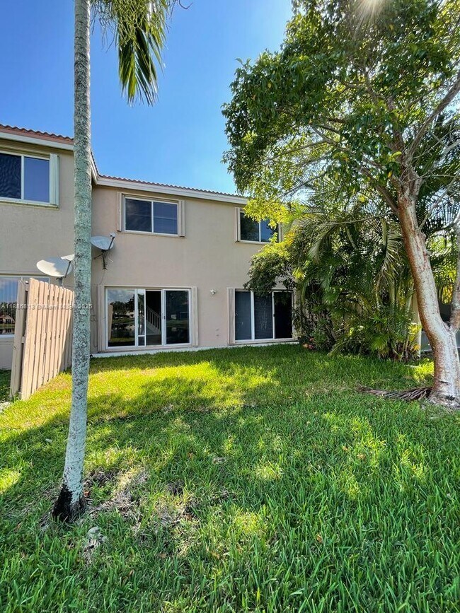 Photo - 1683 SW 109th Terrace