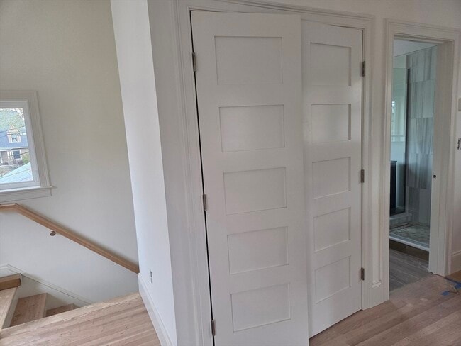 Photo - 6 Lowell Ave Unidad 3