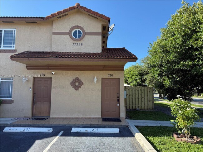 Photo - 17354 NW 74th Ave Unit 201