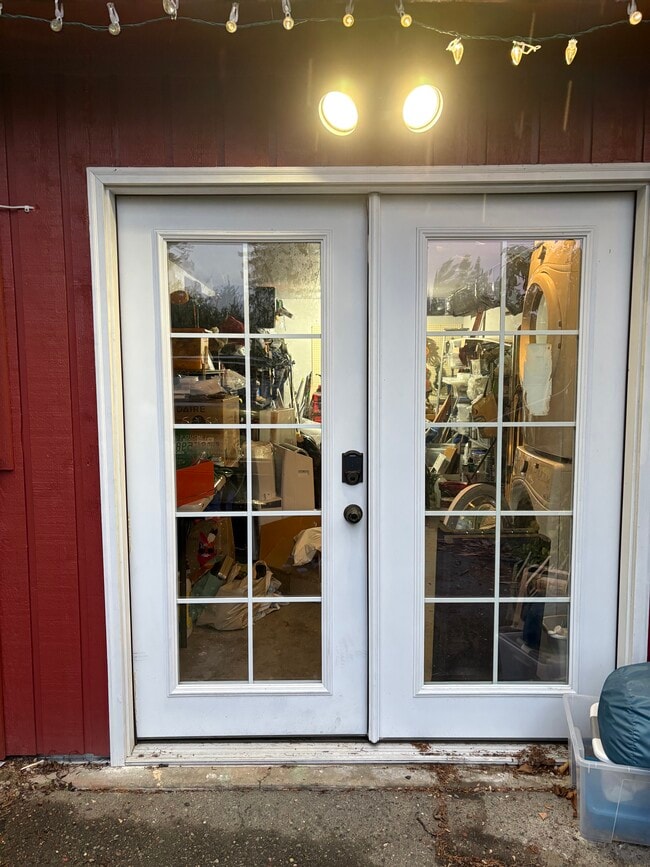 Photo - 924 NE 147th St