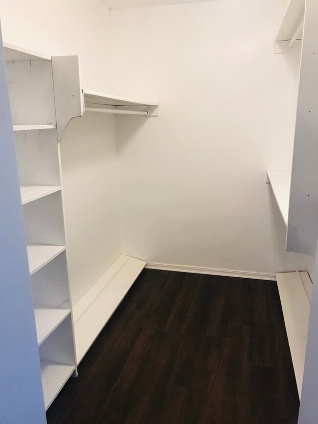 Photo - 1416 NE 39th St