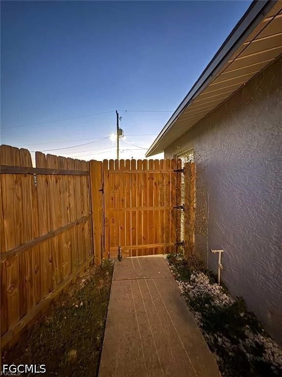Photo - 18645 Holly Rd