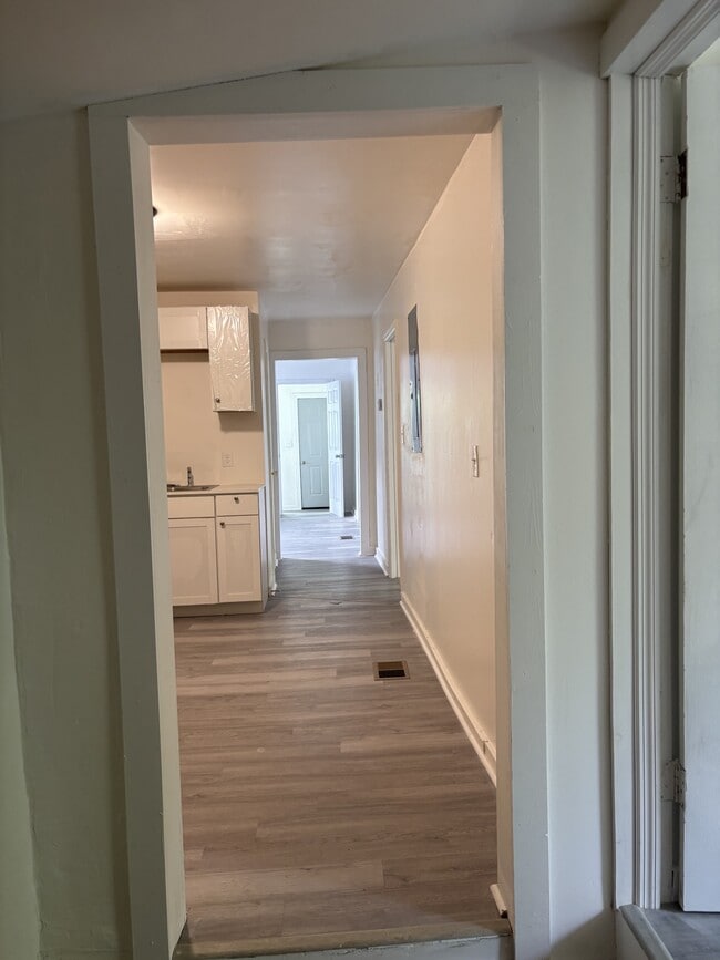 Photo - 1997 W 20th St