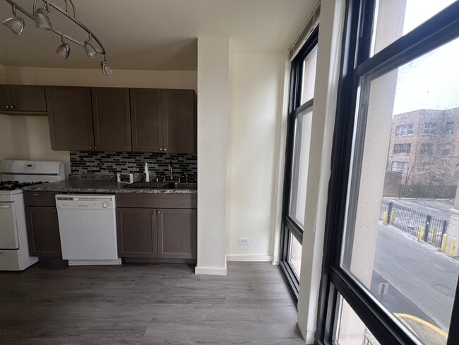 Photo - 6700 S South Shore Dr Unit 2G