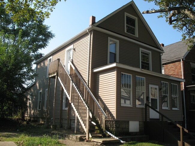 Photo - 545 E. 22nd St. Unit 2ndfloor