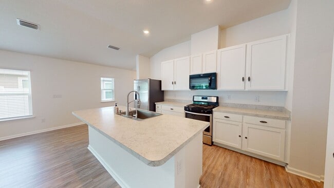 Building Photo - Newer home for rent in Bannon Lakes of St....