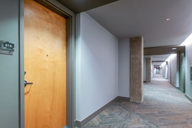 Photo - 600 12th Ave S Unit 816