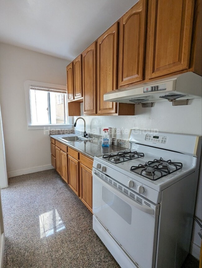 Photo - 1532 8th Ave Unit 5