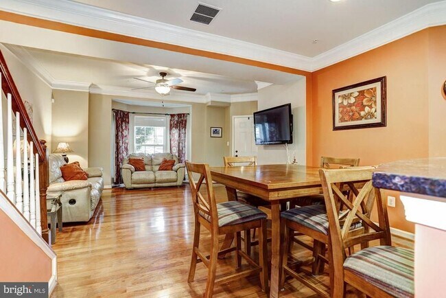 Photo - 7289 Elkridge Crossing Way