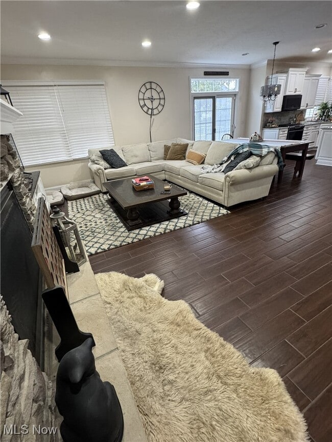 Photo - 31866 Hazelwood Ln