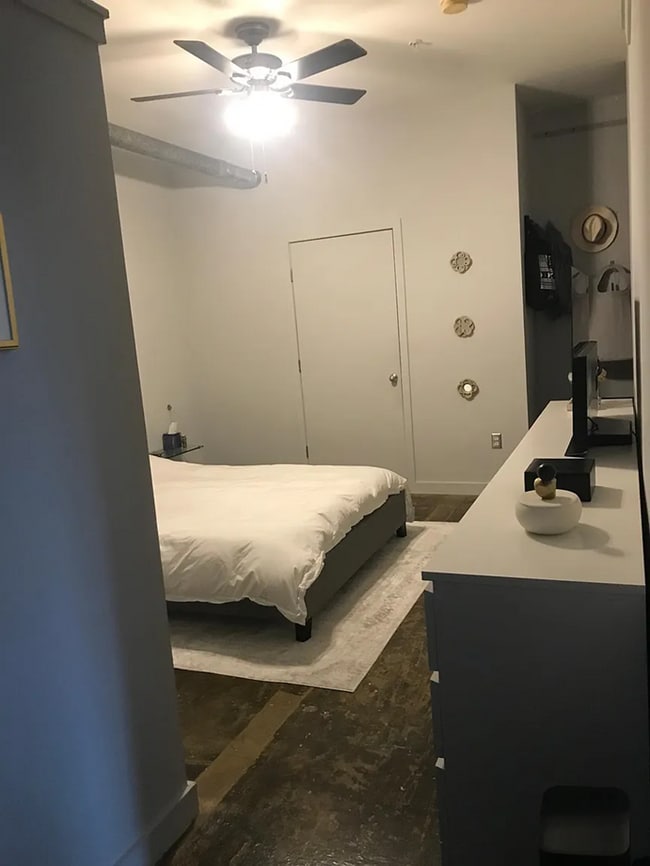 Photo - 800 Peachtree St NE Unit 8513