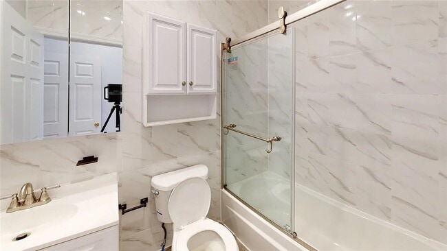 Photo - 366 ARMSTRONG Ave Unit 1