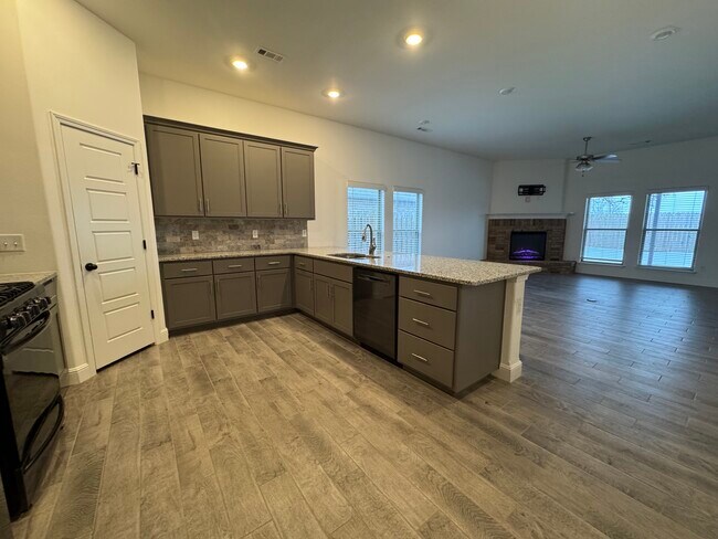 Photo - 424 NW 59th Ave