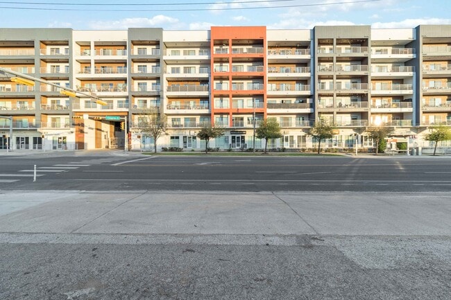 Photo - 4361 S Congress Ave Unidad 209