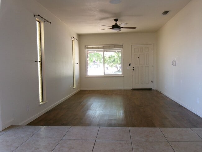 Photo - 9685-9687 Lake Natoma Dr Unit 9687
