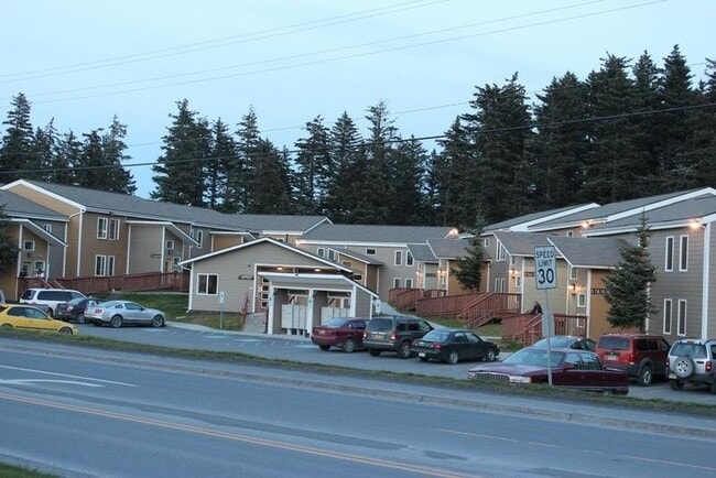 Photo - 2610 Mill Bay Rd