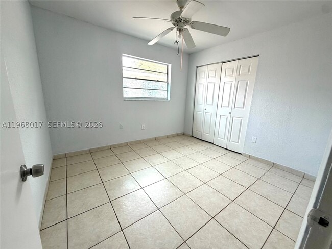 Photo - 137xx SW 32nd St