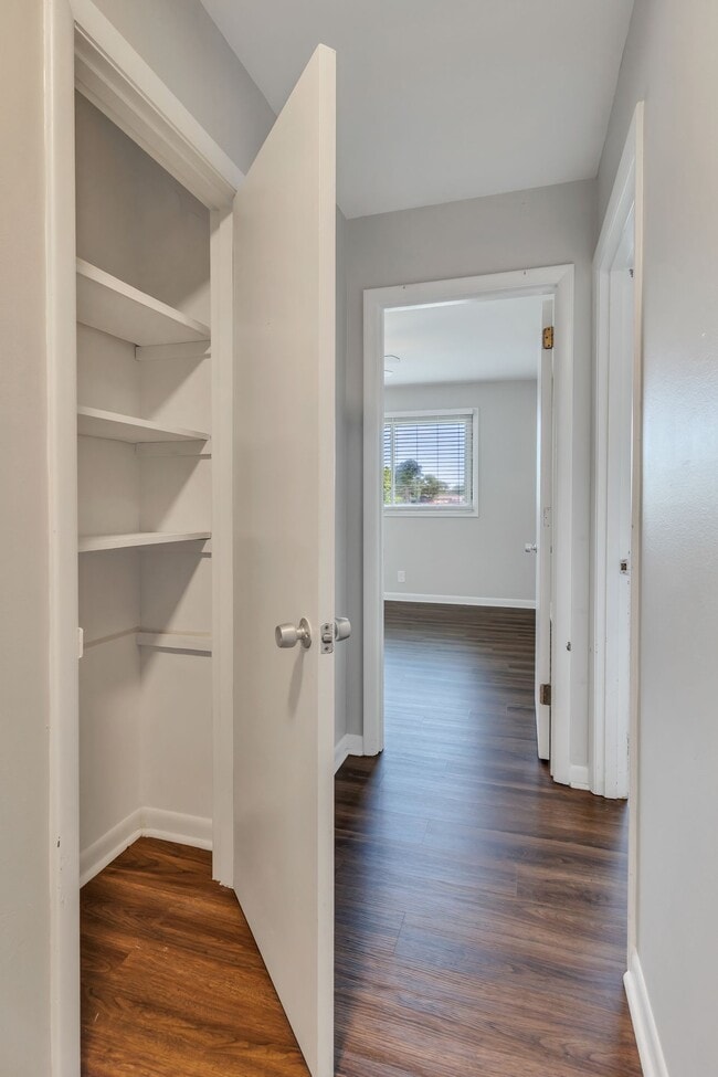 Executive House Apartments