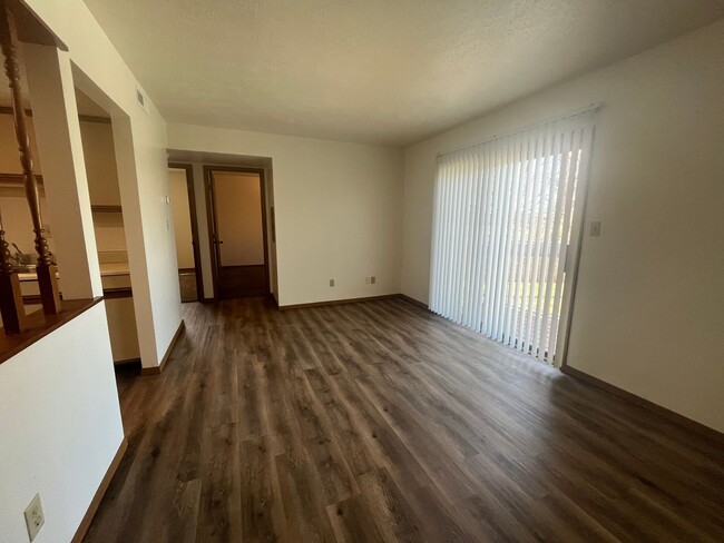 Photo - 429 S Silverwood Ln Unit 429 Hampton Place-APT-6