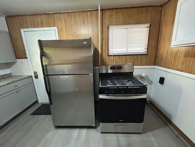 Photo - 15907 Knight