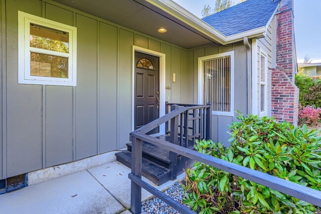 Photo - 6218 SW Garden Home Rd Unit Upstairs