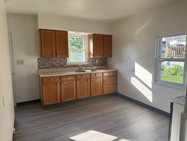 Cocina - 1409 Elm St
