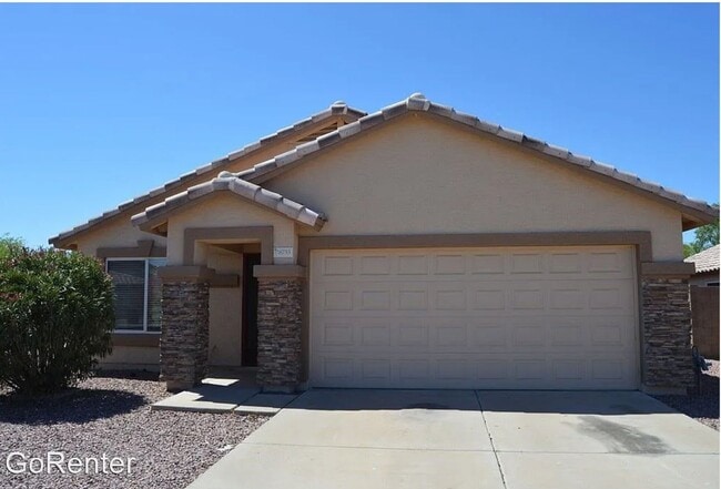 Building Photo - 8755 E Crescent Ave