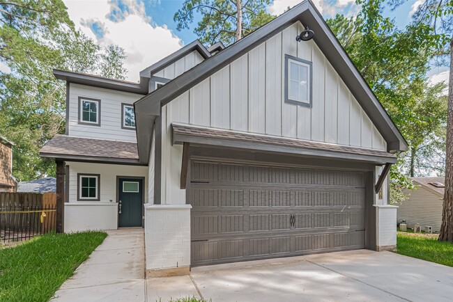 Building Photo - 11622 Twain Dr Rental