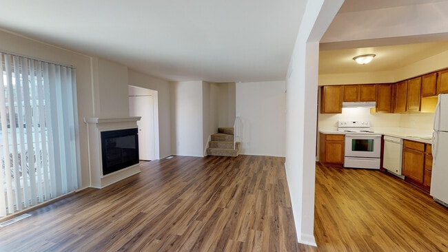 Living/Dining Area