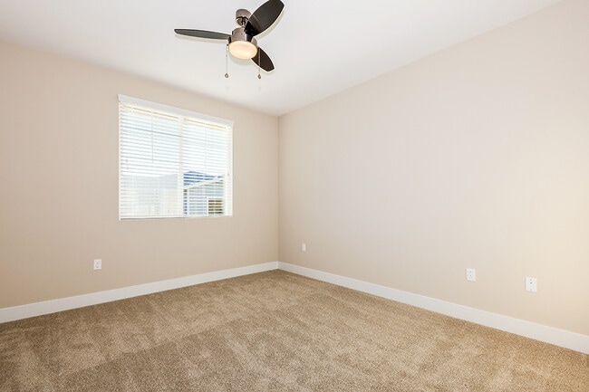 Sendero Gateway Apartment Homes