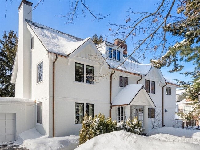 Building Photo - 505 Chestnut Hill Ave