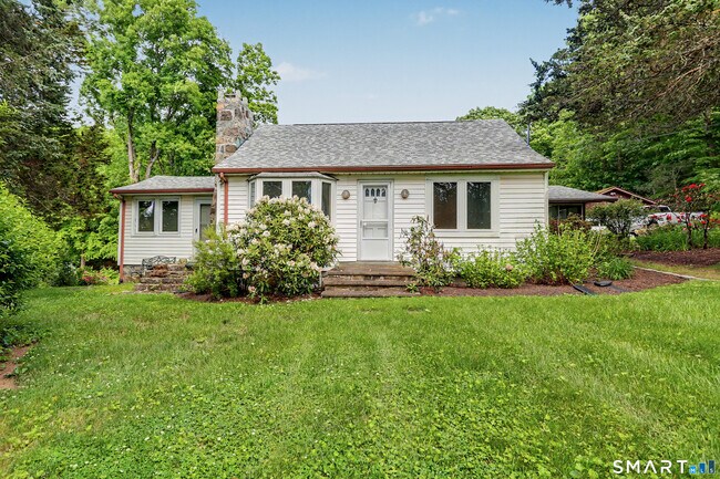 26 Spruce Mountain Rd