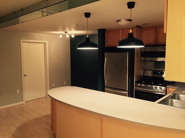 327 Northwest Park Avenue Unit 3-D