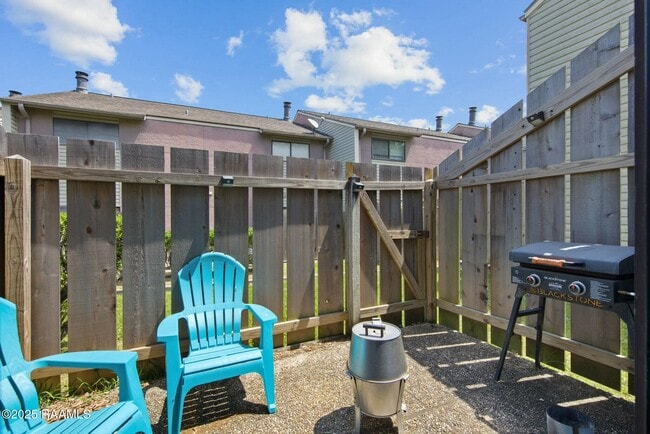 Photo - 110 W Bayou Pkwy Unidad 401