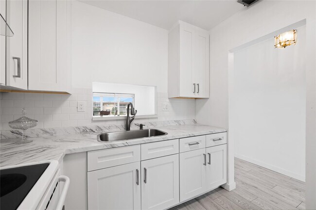 Photo - 5031 W Oakland Park Blvd Unit 309