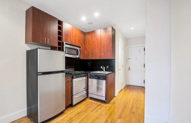 Photo - E.27th E27th St , Park Ave Unit 4