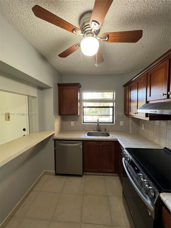 Photo - 200 Jacaranda Country Club Dr Unit 4B