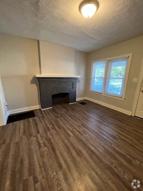 Building Photo - 1206 S 22nd St Rental